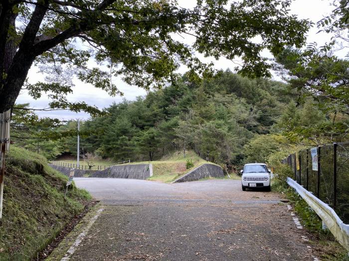 南都留郡忍野村内野/二十曲峠