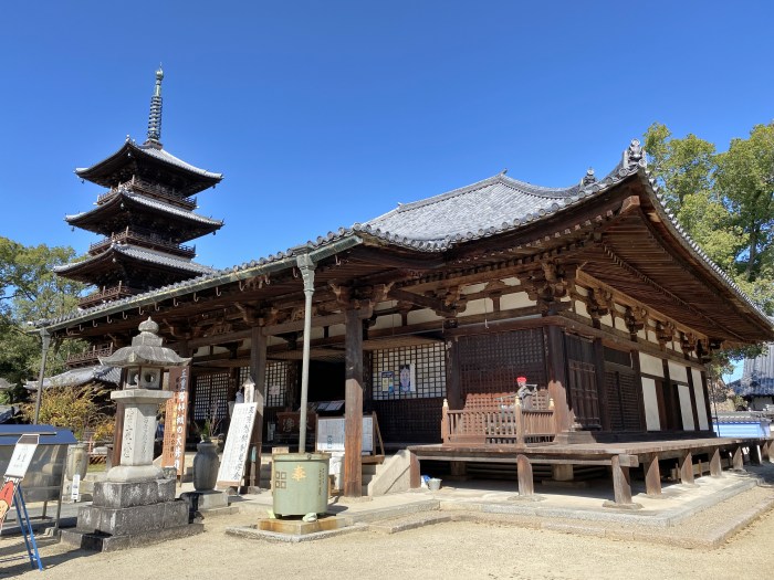 三豊市豊中町/第70番・七宝山本山寺