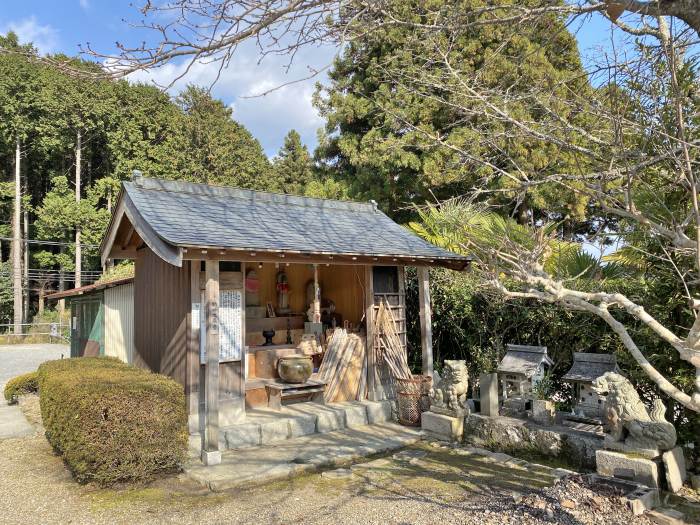 丹波篠山市今田町下小野原/二老山和田寺