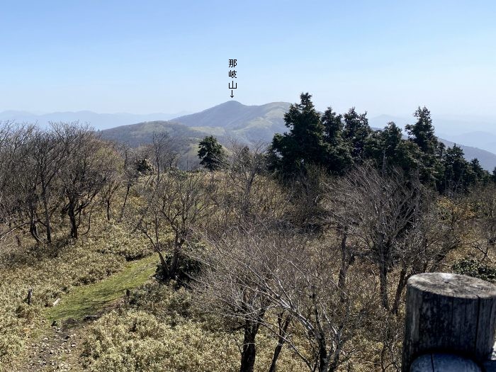 勝田郡奈義町滝本/滝山