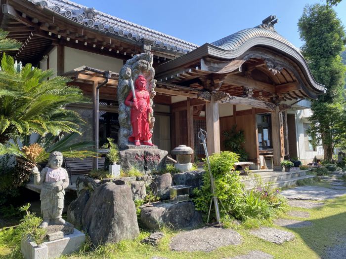 四国中央市川滝町下山/椿堂邦治山常福寺