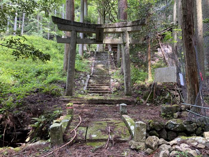 丹波市青垣町中佐治/御霊神社