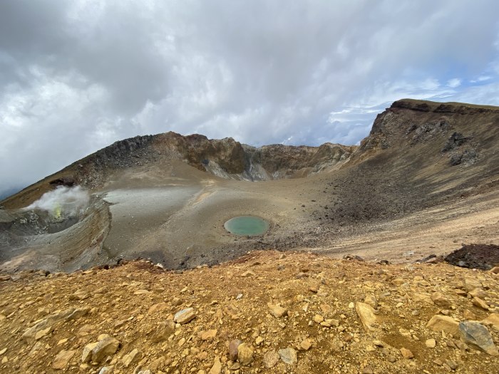 足寄郡足寄町/雌阿寒岳・阿寒富士