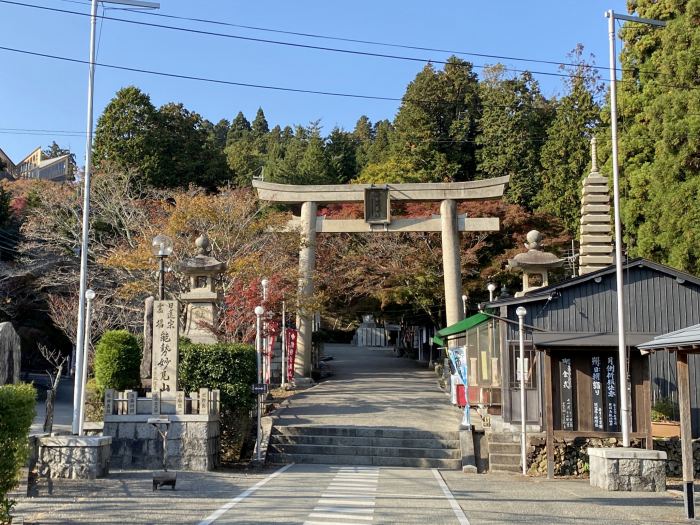 豊能郡能勢町野間中/能勢妙見宮