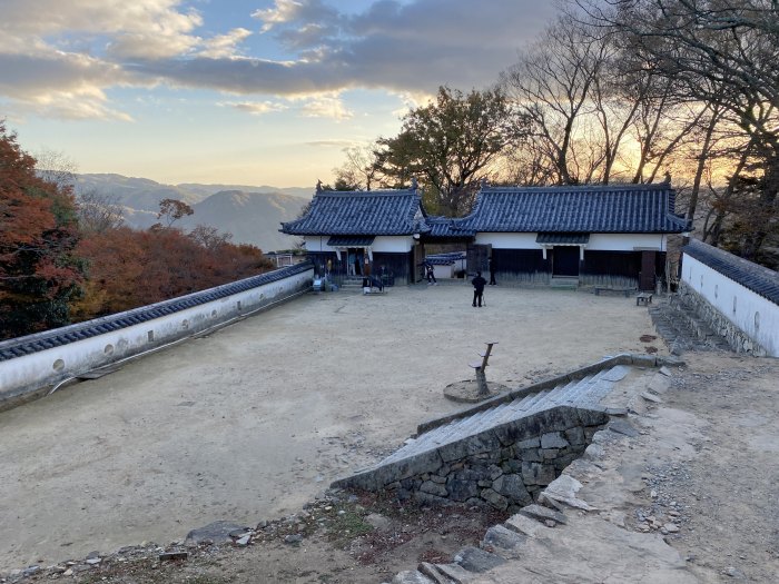 高梁市内山下/備中松山城