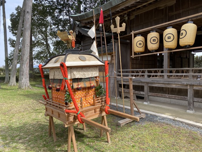 丹波篠山市北新町/青山神社