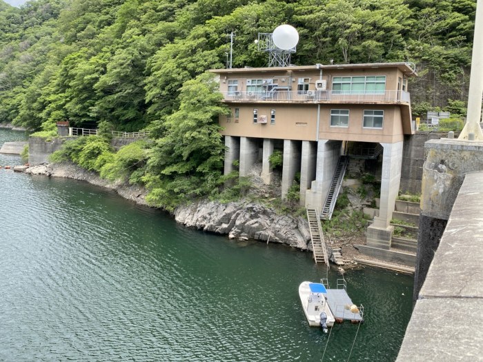 真庭市湯原温泉/湯原ダム