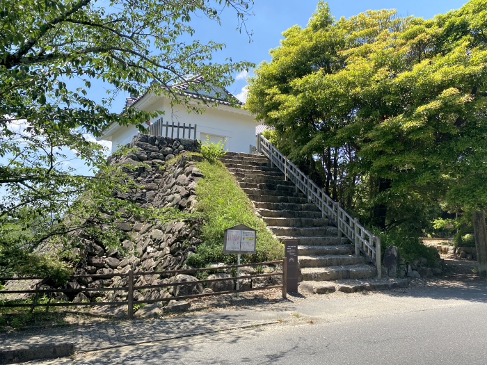 亀山市本丸町/伊勢亀山城