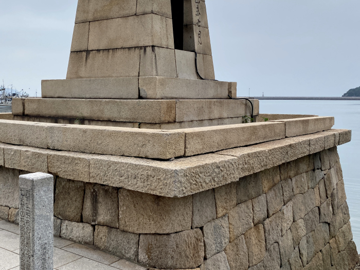 撮影:2025.10.12 福山市鞆町鞆/鞆の浦常夜灯