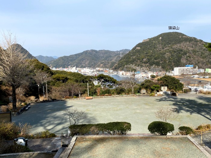 下田市三丁目/ペリー艦隊来航記念碑