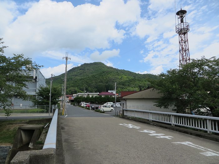 丹波市春日町黒井/黒井城址城山遠望写真