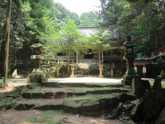 多可郡多可町/荒田神社写真