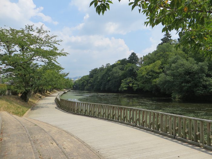 亀岡市荒塚町内丸/亀山城址写真