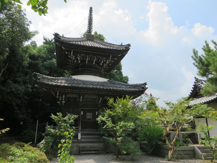 亀岡市曽我部町穴太/菩提山穴太寺写真