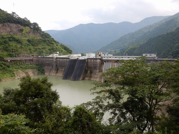 揖斐郡揖斐川町東横山/横山ダム写真