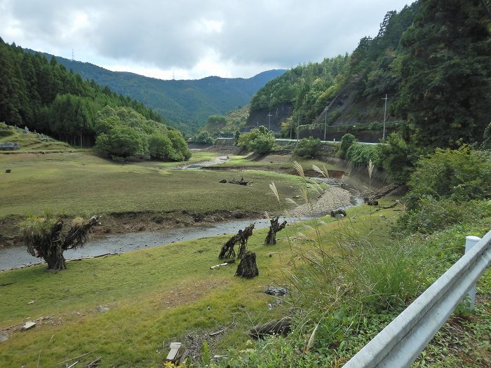 南丹市八木町神吉回り田/廻り田池写真