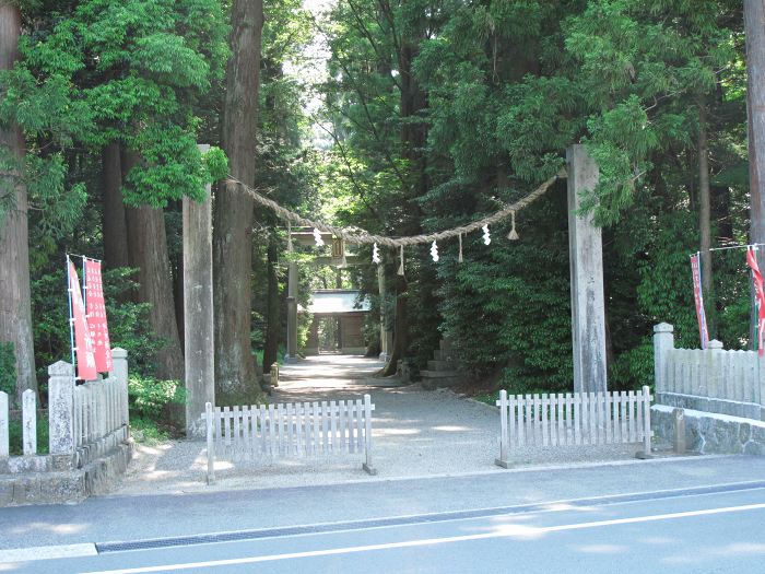 宍粟市一宮町須行名/伊和神社写真