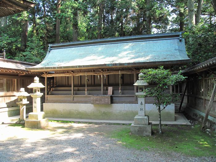 宍粟市一宮町須行名/伊和神社写真