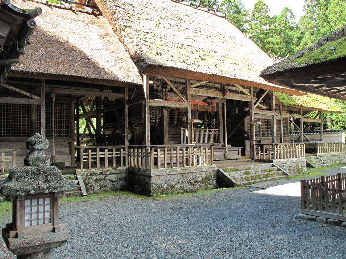 南丹市園部町竹井/摩気神社写真