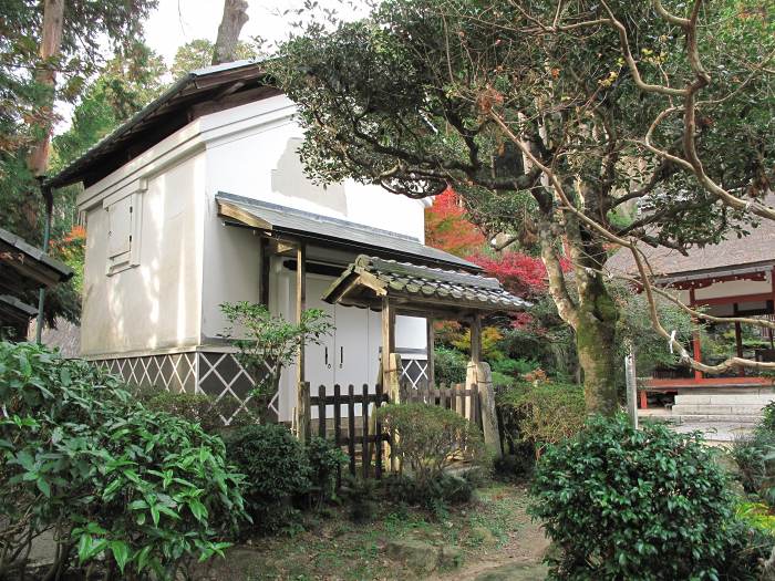 近江八幡市長命寺町/姨綺耶山長命寺写真