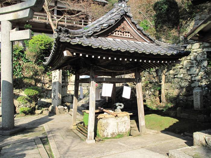 長浜市早崎町/巌金山宝厳寺写真