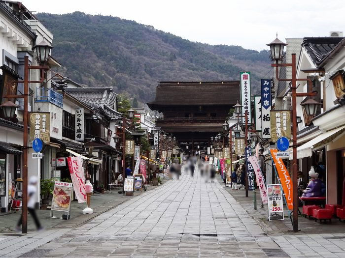 長野市元善町/善光寺