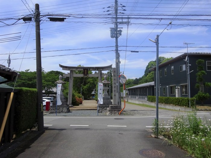 丹波市春日町多利/阿陀岡神社