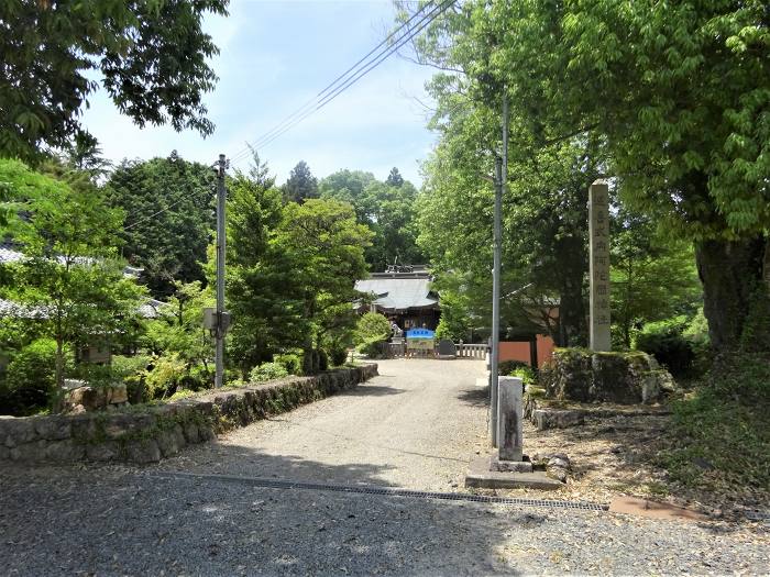 丹波市春日町多利/阿陀岡神社