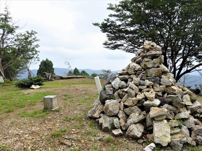 京都市左京区久多下の町/峰床山