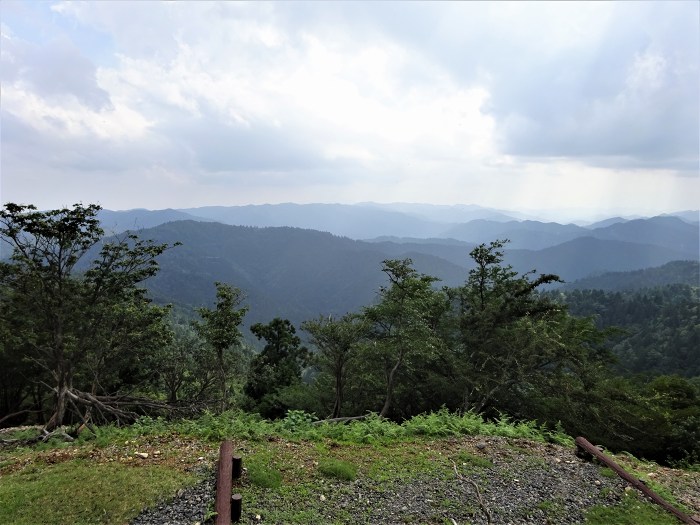 京都市左京区久多下の町/峰床山