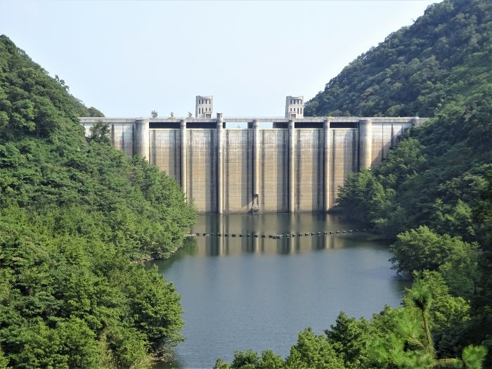 神戸市北区山田町下谷上/石井ダム