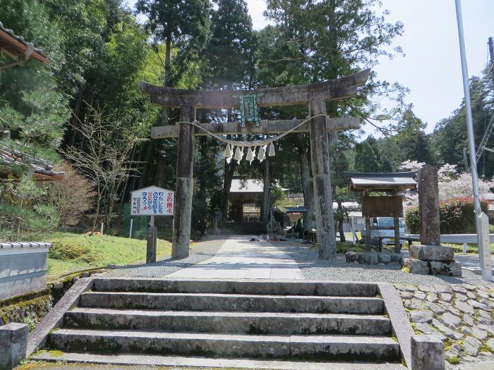 南丹市園部町竹井/摩気神社写真