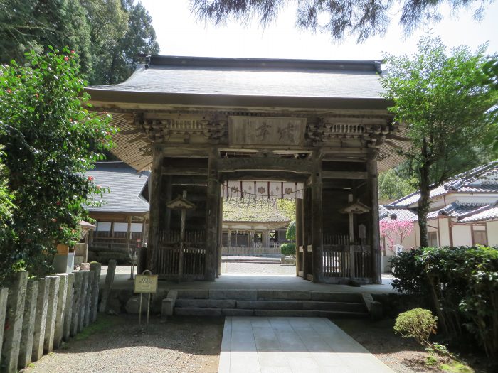 南丹市園部町竹井/摩気神社写真