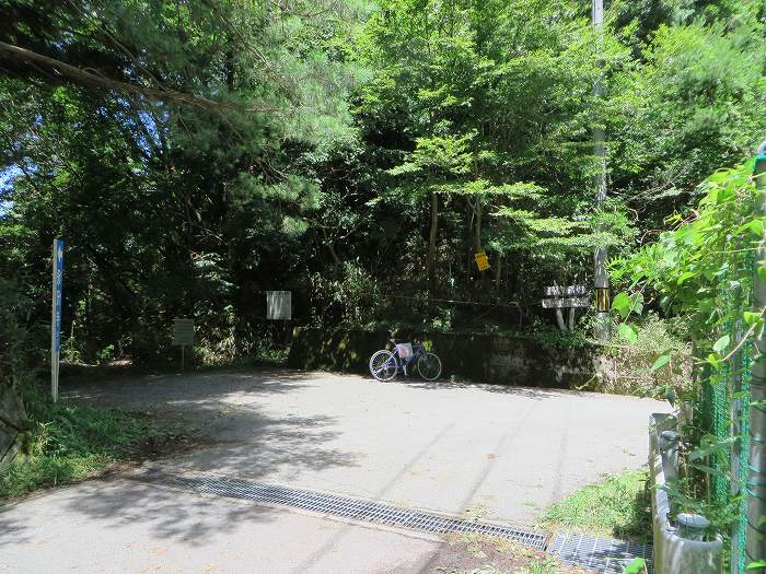 川辺郡猪名川町/大野山～篠山市後川上/古坂峠旧道を散策