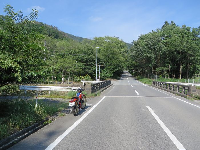 舞鶴市真倉/稚児ヶ滝不動尊～多可郡多可町/千ヶ峰登山口をバイク走り