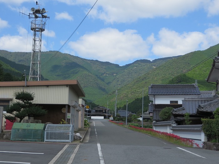 多可郡多可町加美区/千ヶ峰を散策