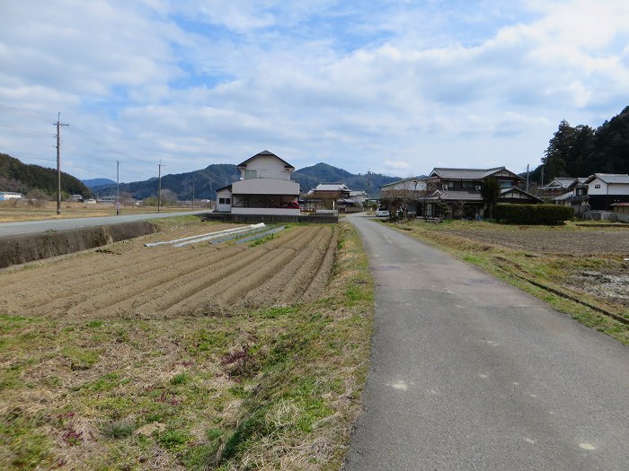 篠山市小野奥谷/仁入道山を散策