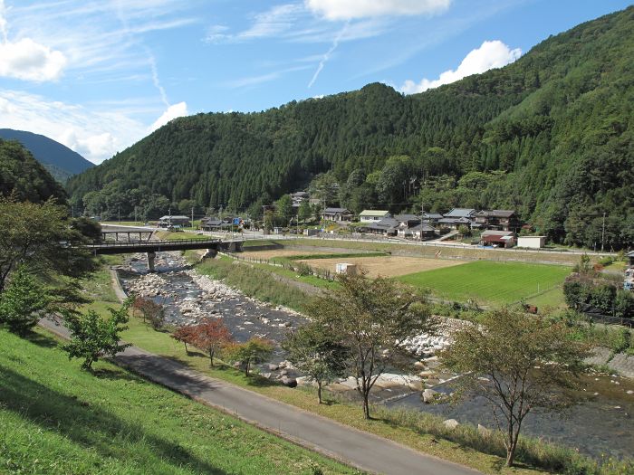 神崎郡神河町/砥峰高原～姫路市夢前町/雪彦山へバイク走り