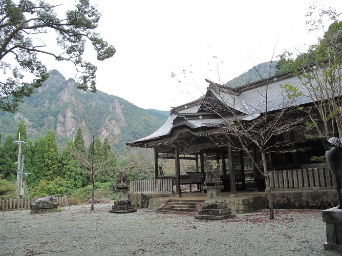 神崎郡神河町/砥峰高原～姫路市夢前町/雪彦山へバイク走り