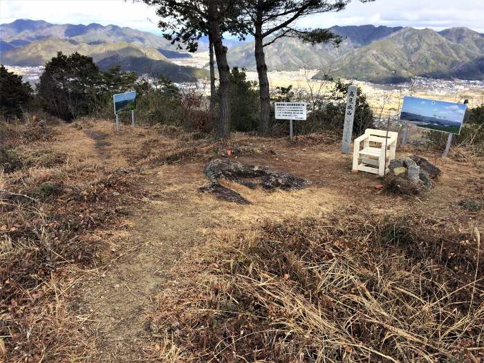 岩屋山～石戸山～高見城山