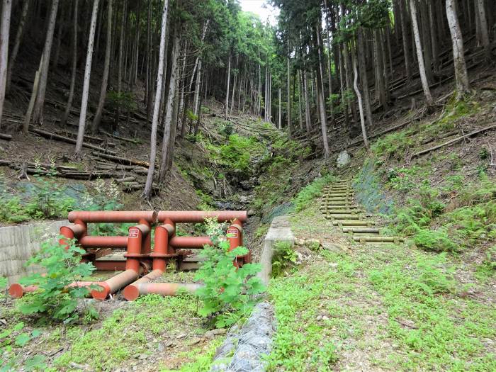 丹波市市島町徳尾/親不知