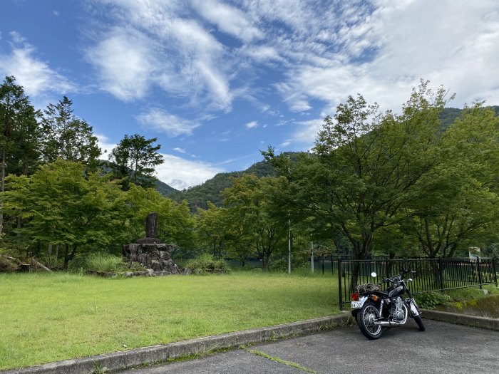 兵庫県多可郡多可町/三組尾・大海山・小野山へバイク走り