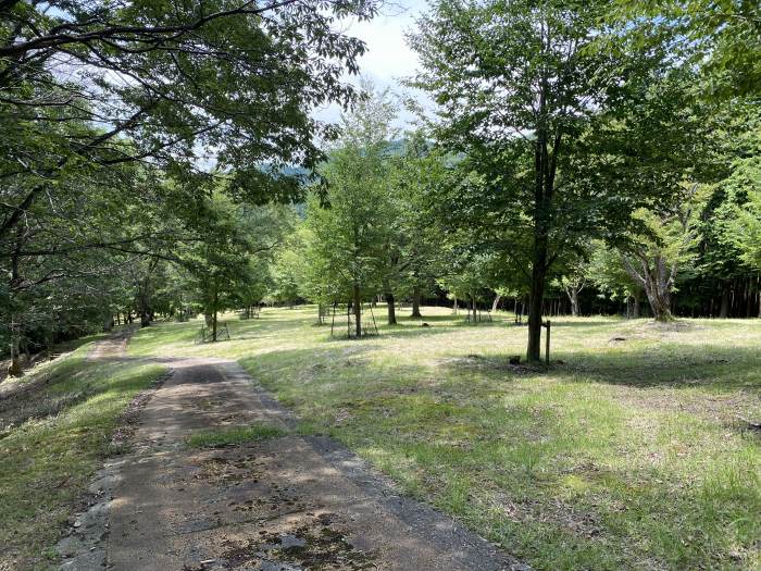 兵庫県宍粟市千種町/竹呂山・三室山へバイク走り