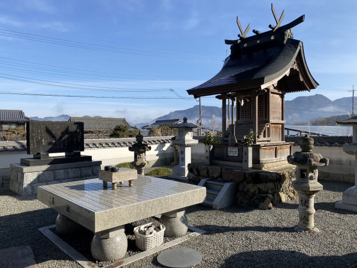 兵庫県多可郡多可町/三国岳を散策