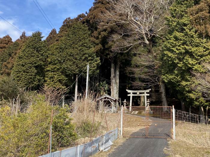 兵庫県多可郡多可町/三国岳を散策