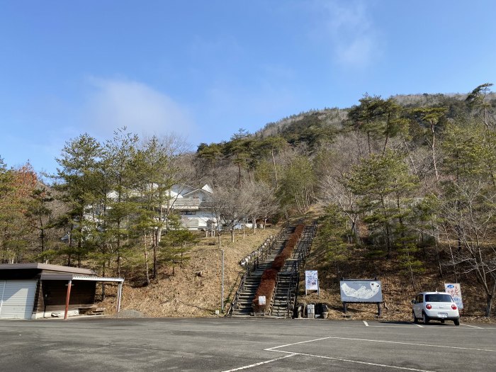 兵庫県丹波市青垣町山垣/烏帽子山を散策