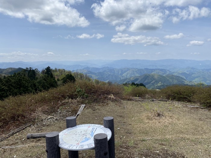 兵庫県朝来市和田山町竹ノ内/東床尾山へバイク走り