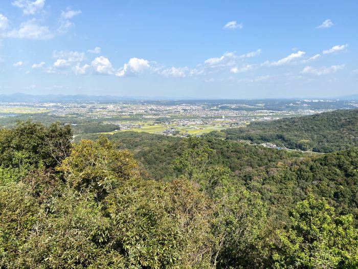 兵庫県小野市来住町/小野アルプス紅山へバイク走り