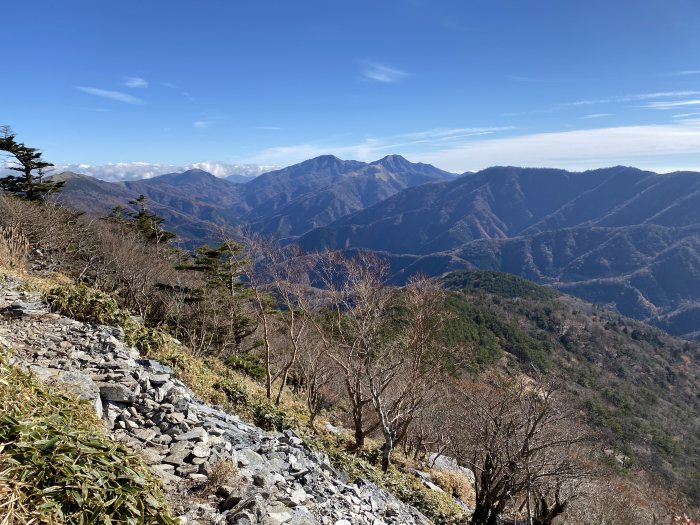 四国八十八霊場第65番～第88番巡拝と三嶺登山の車中泊旅