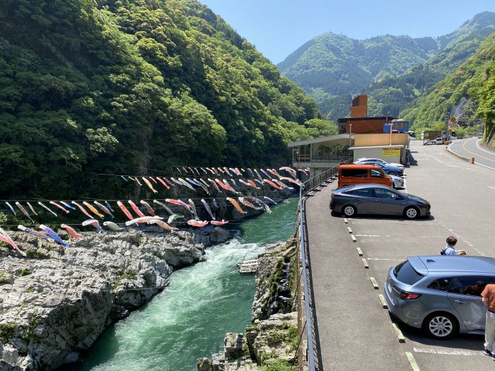 四国八十八霊場の番外札所巡拝と天狗塚・西熊山へバイク走り